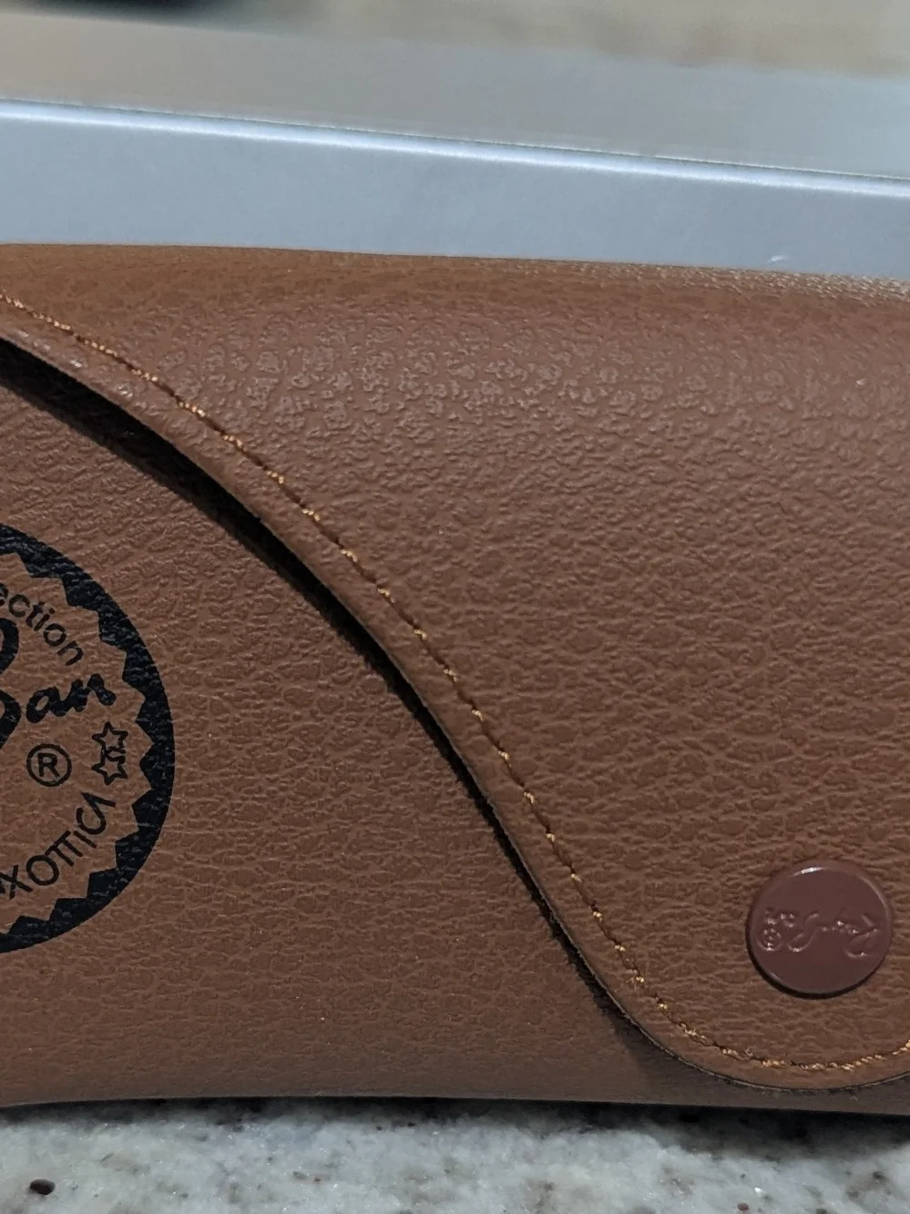 Ray-Ban nwt classic