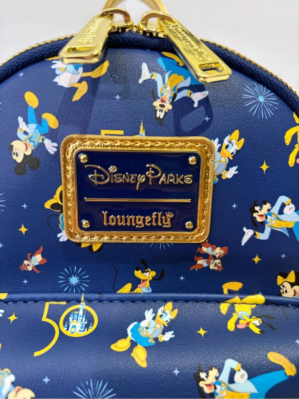Loungefly nwt walt