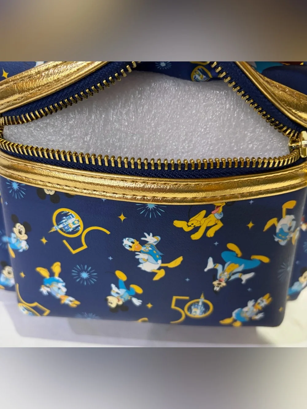 Loungefly nwt walt