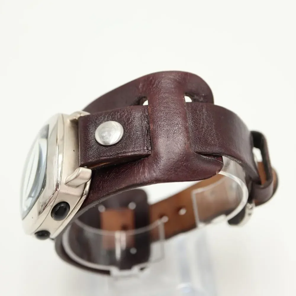 Kenneth Cole kenneth cole