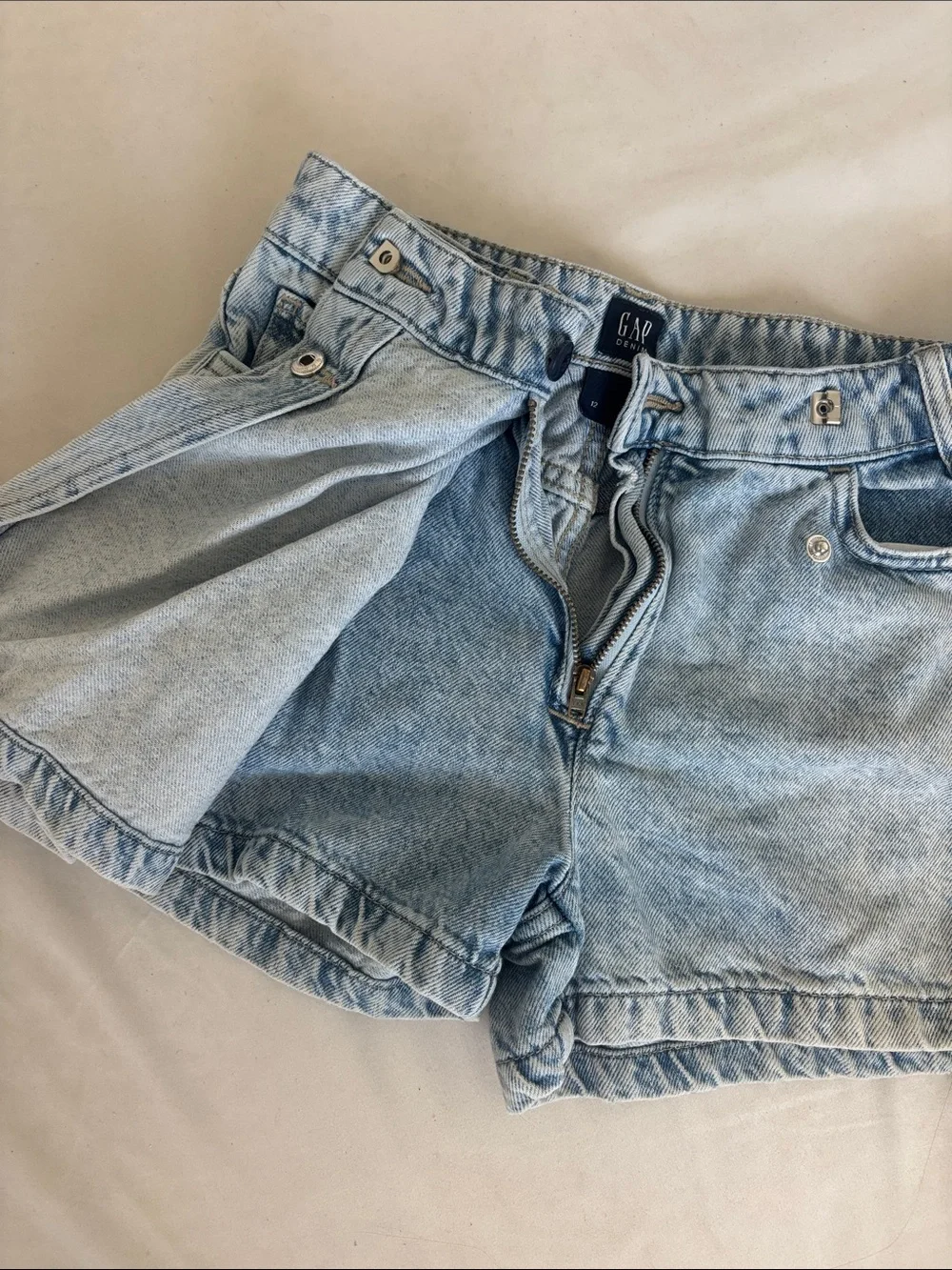GAP light blue