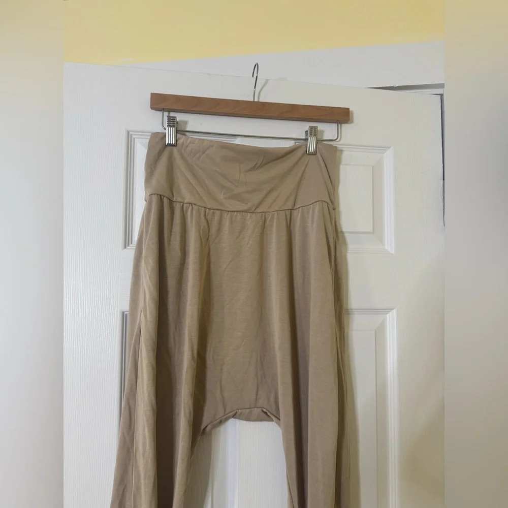 Free People detail large