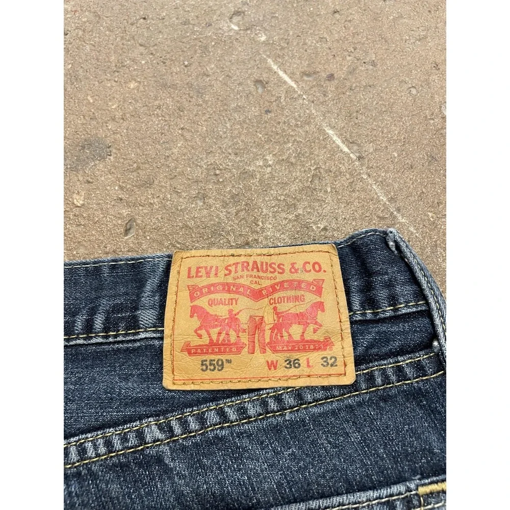 Levi's