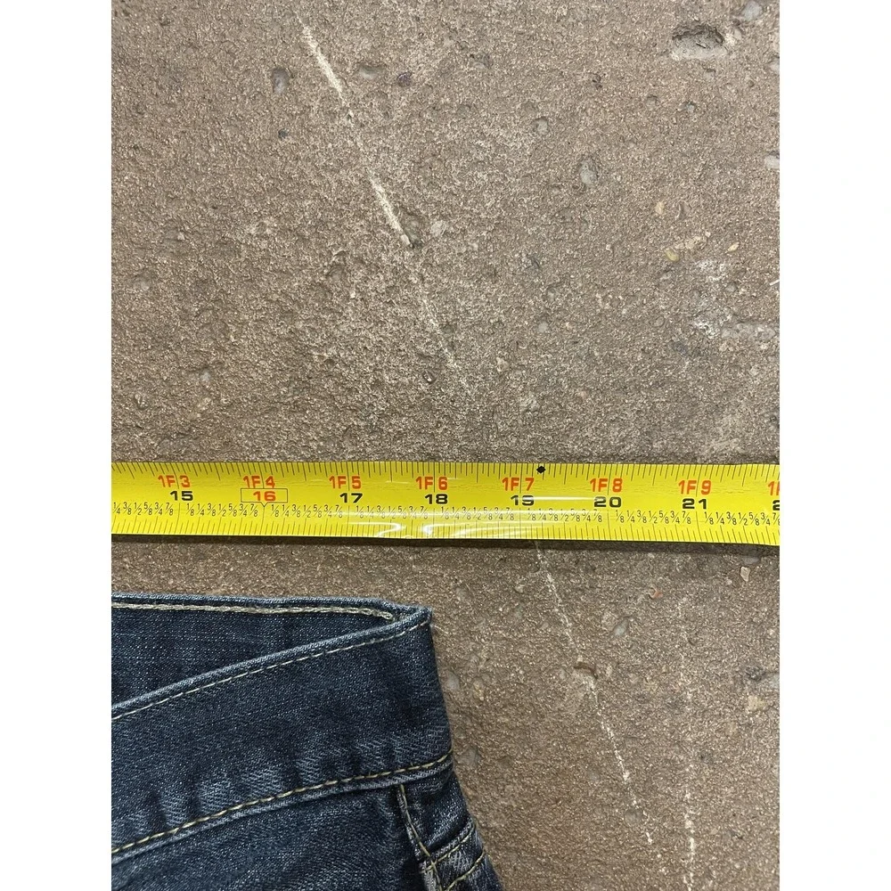 Levi's