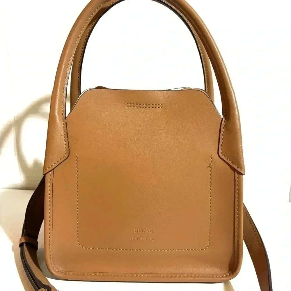 decke brown leather