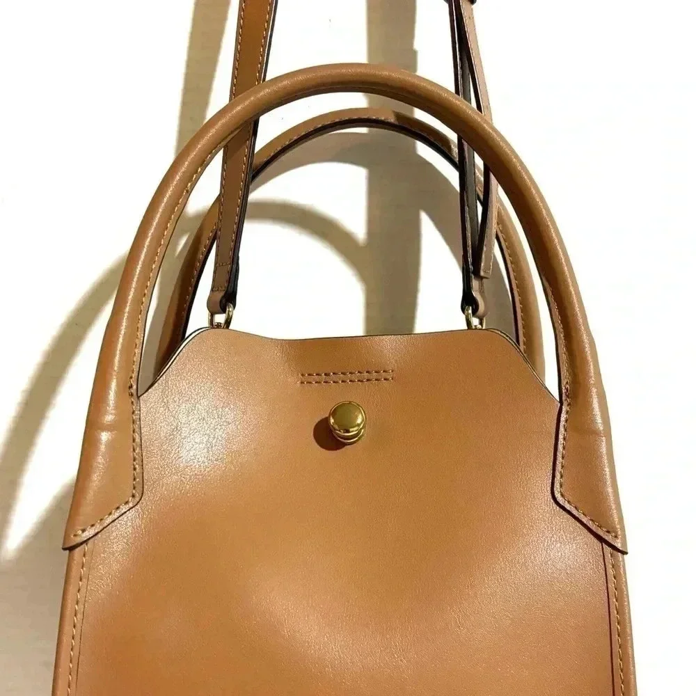 decke brown leather