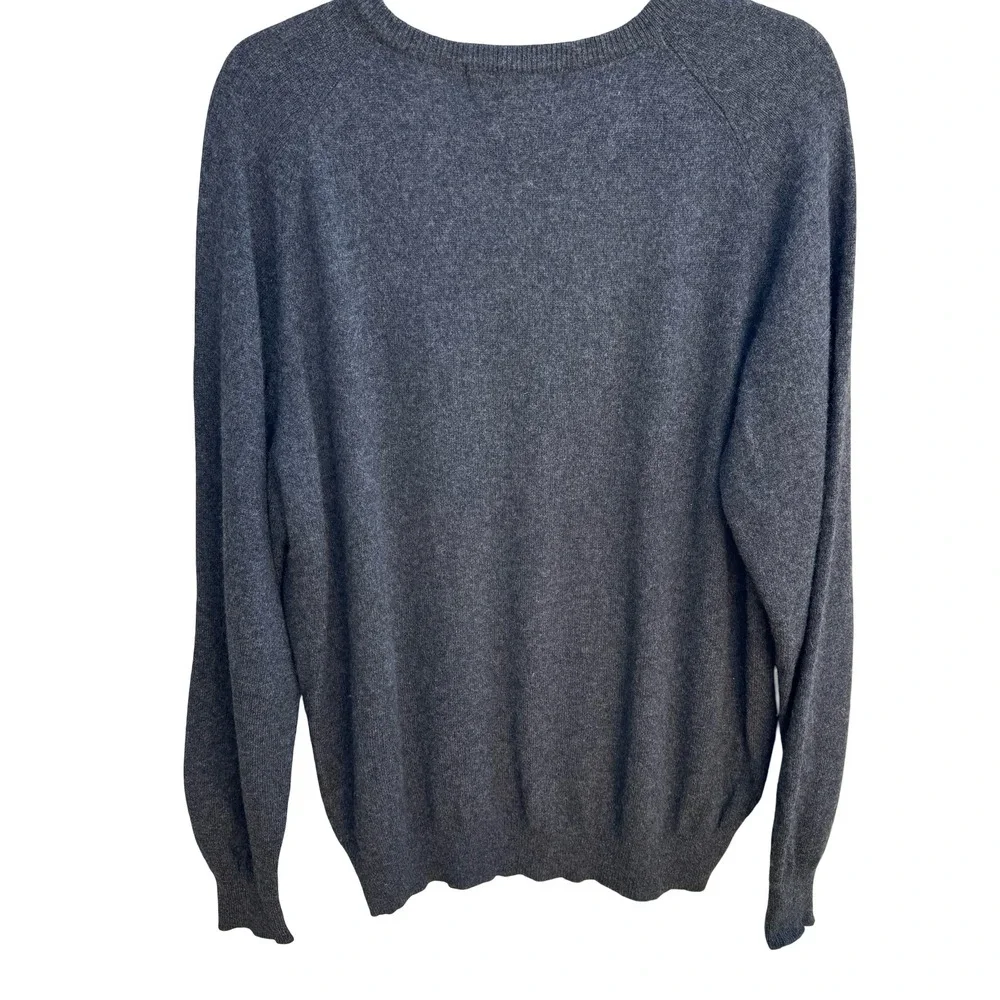 Kirkland Signature 100% Cashmere Quiet Luxury Minimalist Sweater Grey Mens L