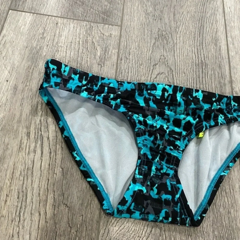 Speedo hygienic style bottoms