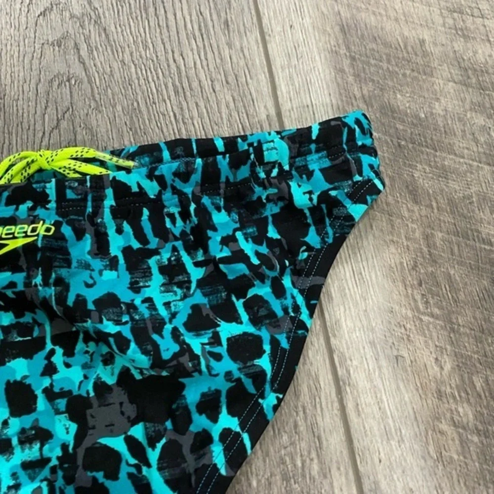 Speedo “endurance style
