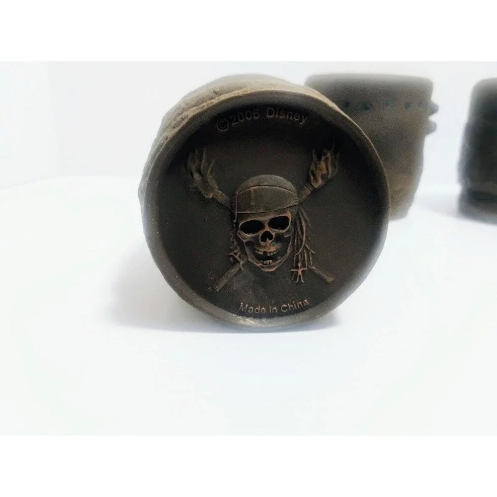 FRIENDLY GAMES pirates caribbean