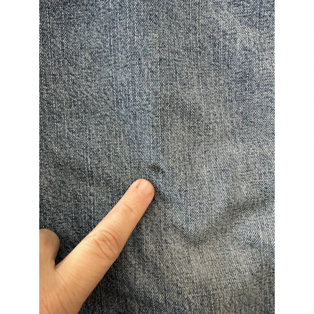 Levis small stain