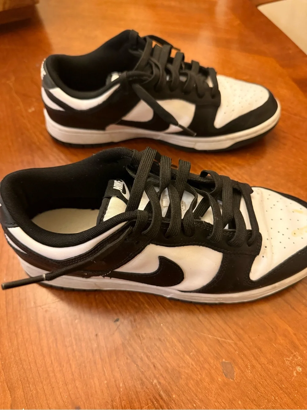 Nike classic black