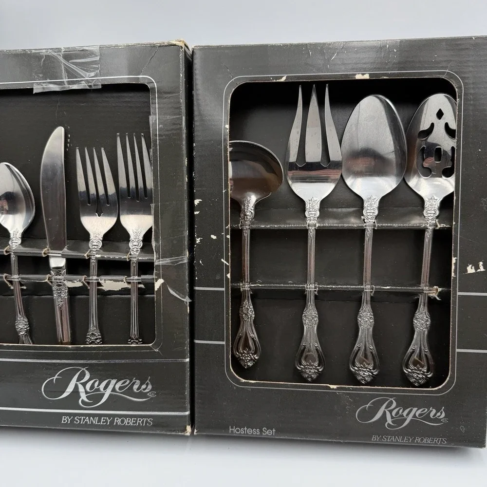 VALENTINE Stainless Flatware Rogers by Stanley Roberts 44‎ Piece Service For 8