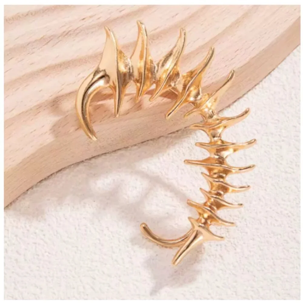 Olivia Thorne gold tone