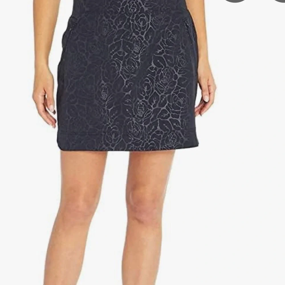 Orvis Floral Black Skirt size‎ large (0504)
