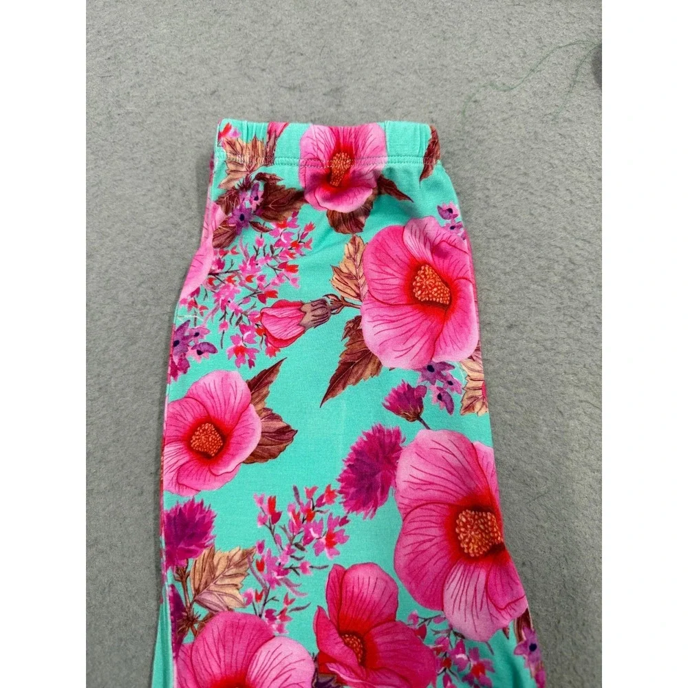 Posh Peanut fabric regular