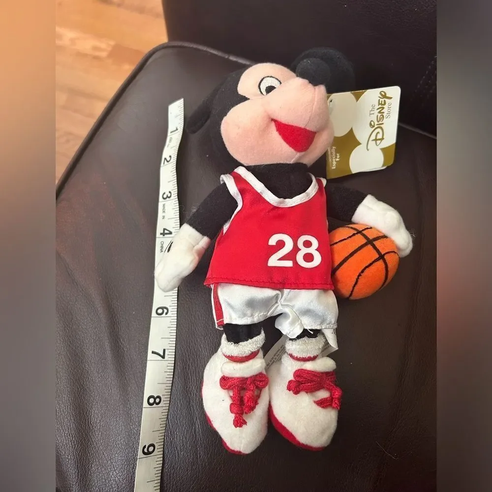 Vintage Y2K Disney Store Exclusive Basketball Player Mickey Mouse Plush NWT