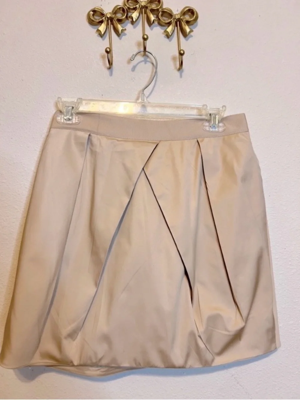 NWT, Woman’s Pleated Skirt in Light Beige