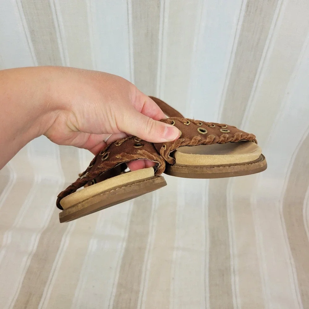 Clarks excellent some
