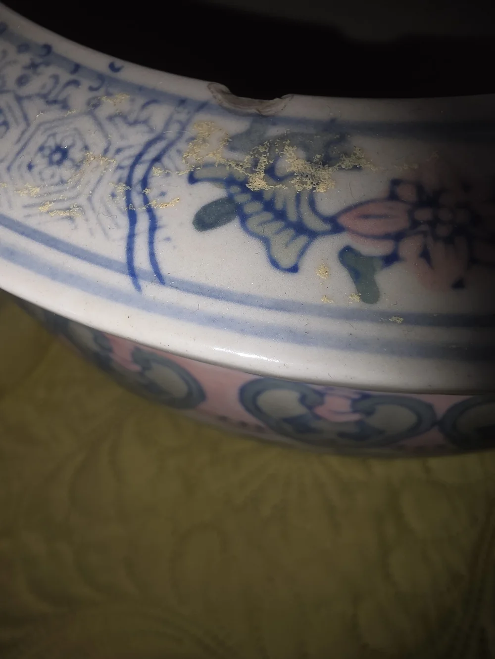 Source Unknown round ceramic