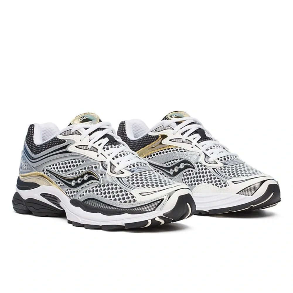 Saucony new tags