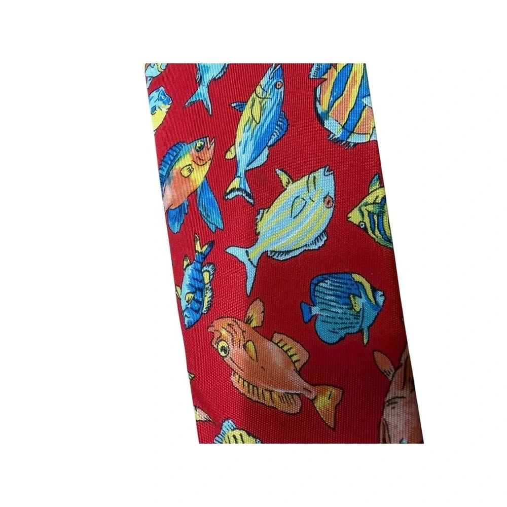 Gucci designer tag
