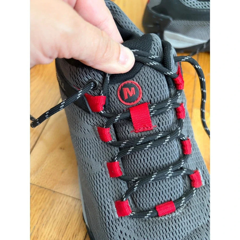Merrell men yokota