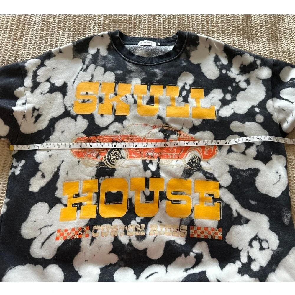 skull house orange block
