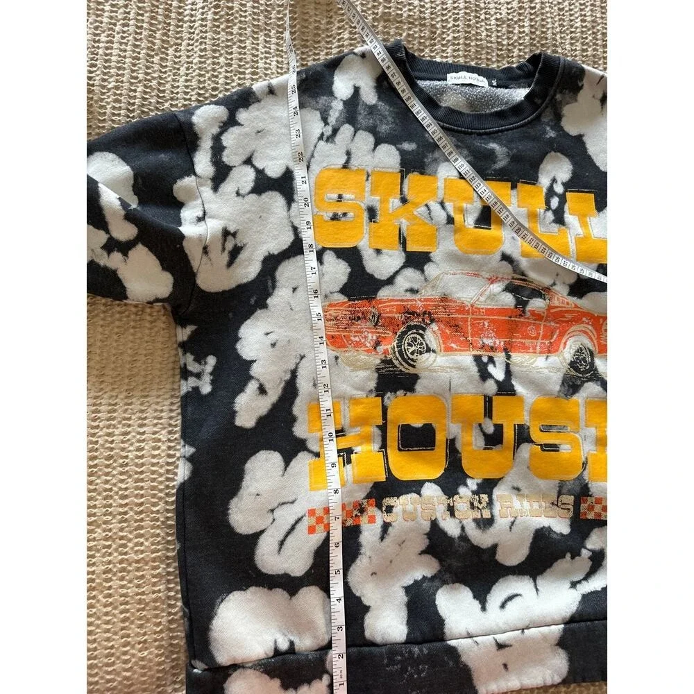 skull house see font