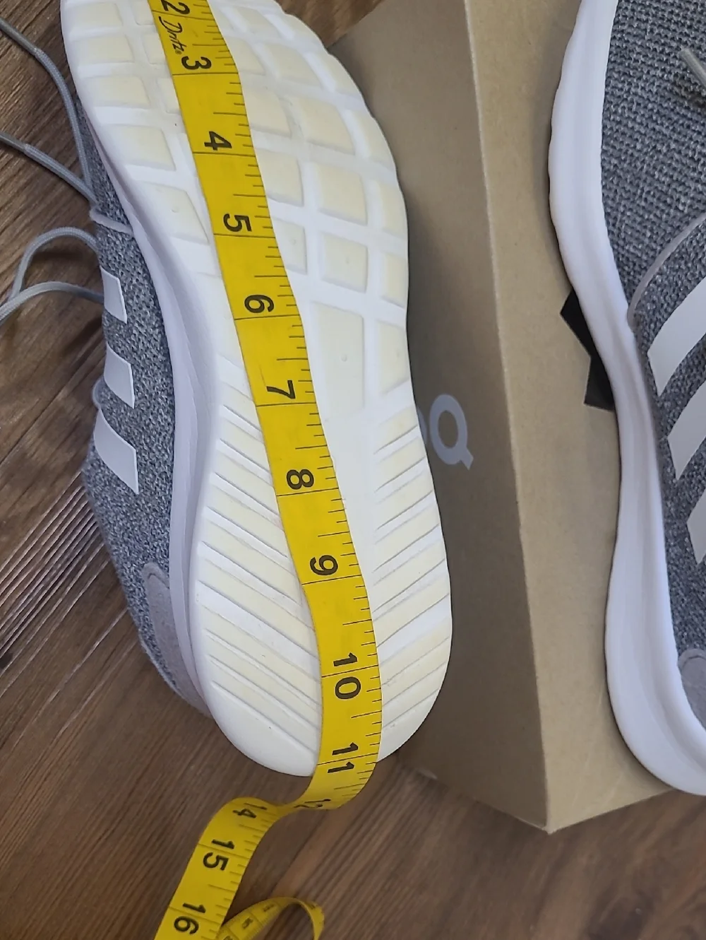 adidas casual lace