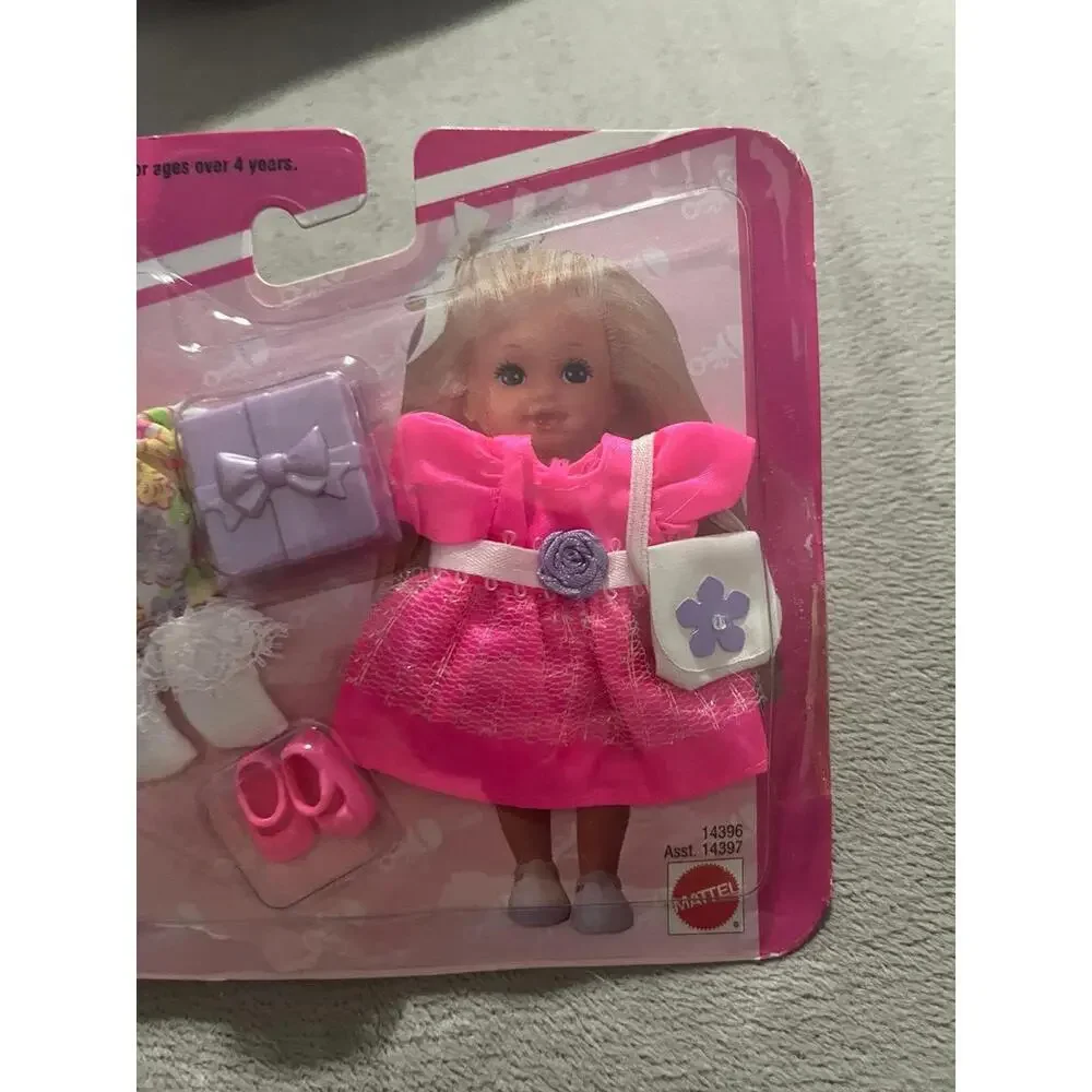 Barbie accessories kelly
