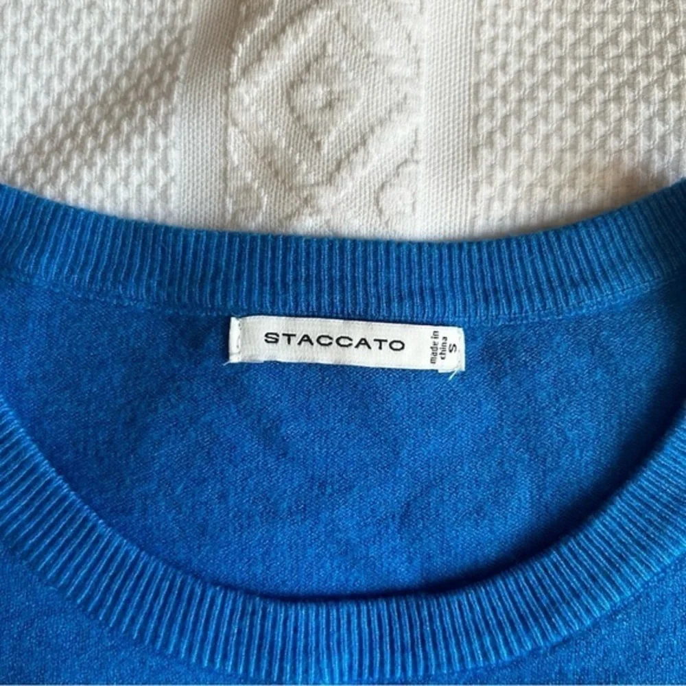 Staccato sweater size