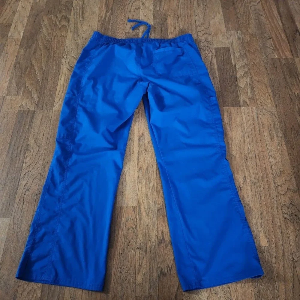 Cherokee workwear authentic