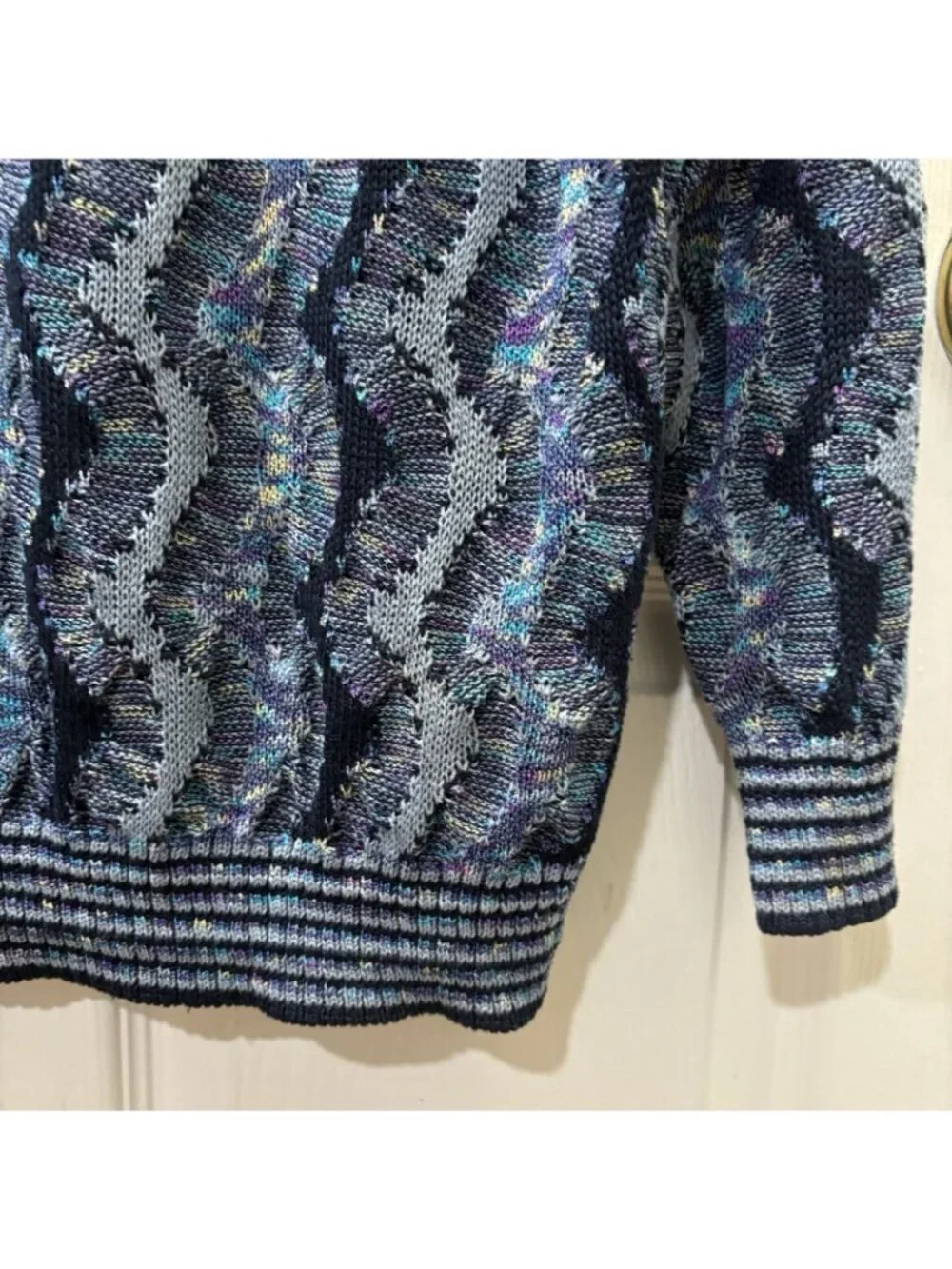 Tundra 3D Knit Blue Sweater Vintage Size Men  XL Made In Canada