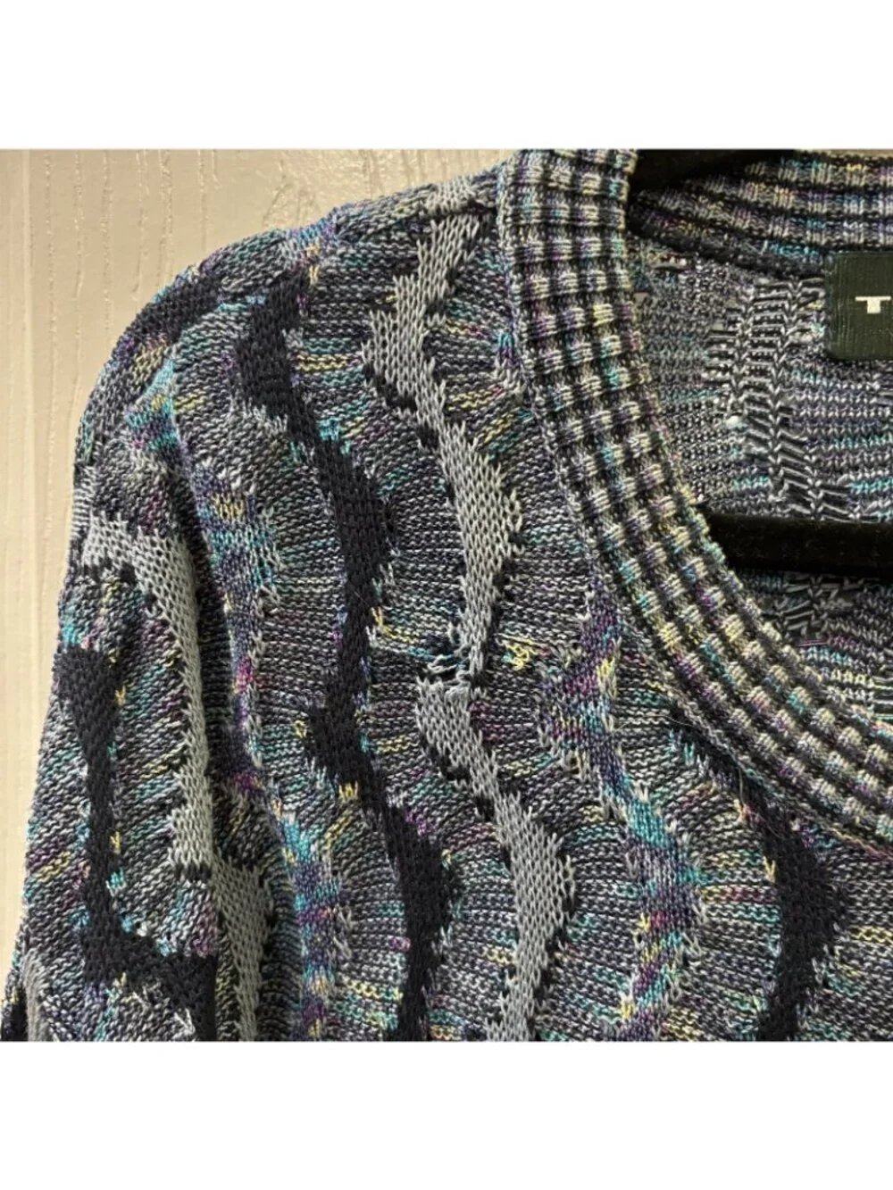 Tundra 3D Knit Blue Sweater Vintage Size Men  XL Made In Canada