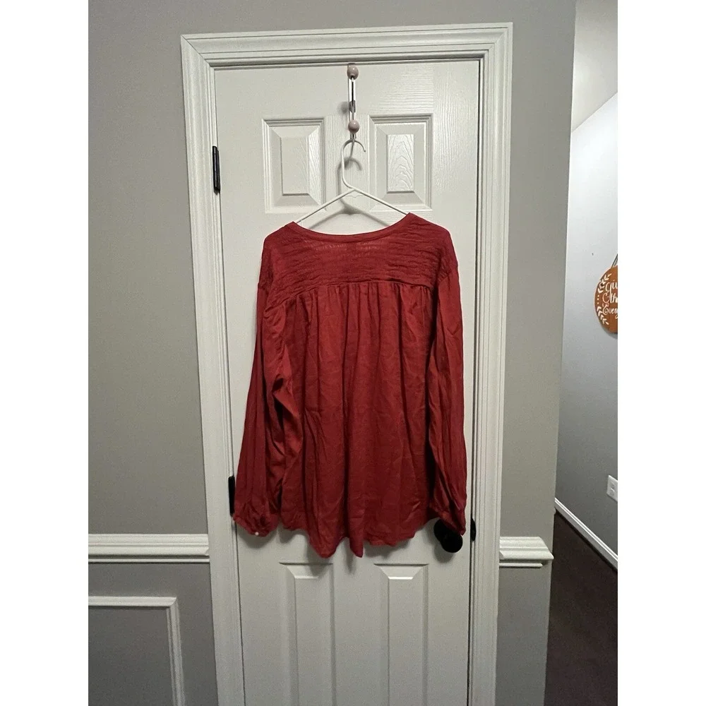 Old Navy Women's Oversized Smocked-Yoke Shirt Red XXL