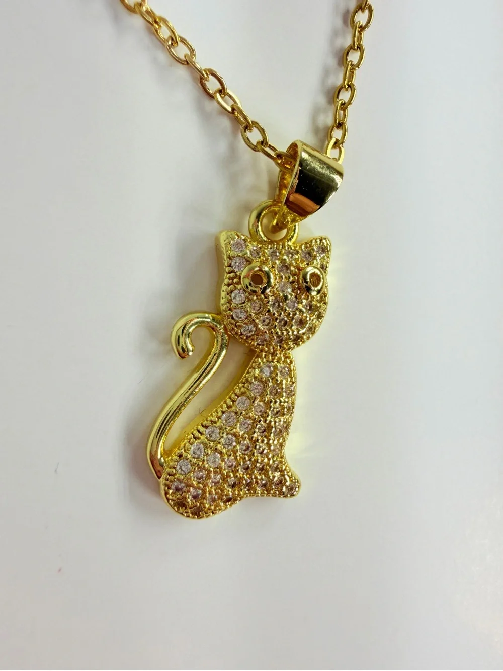 N/A elegant gold