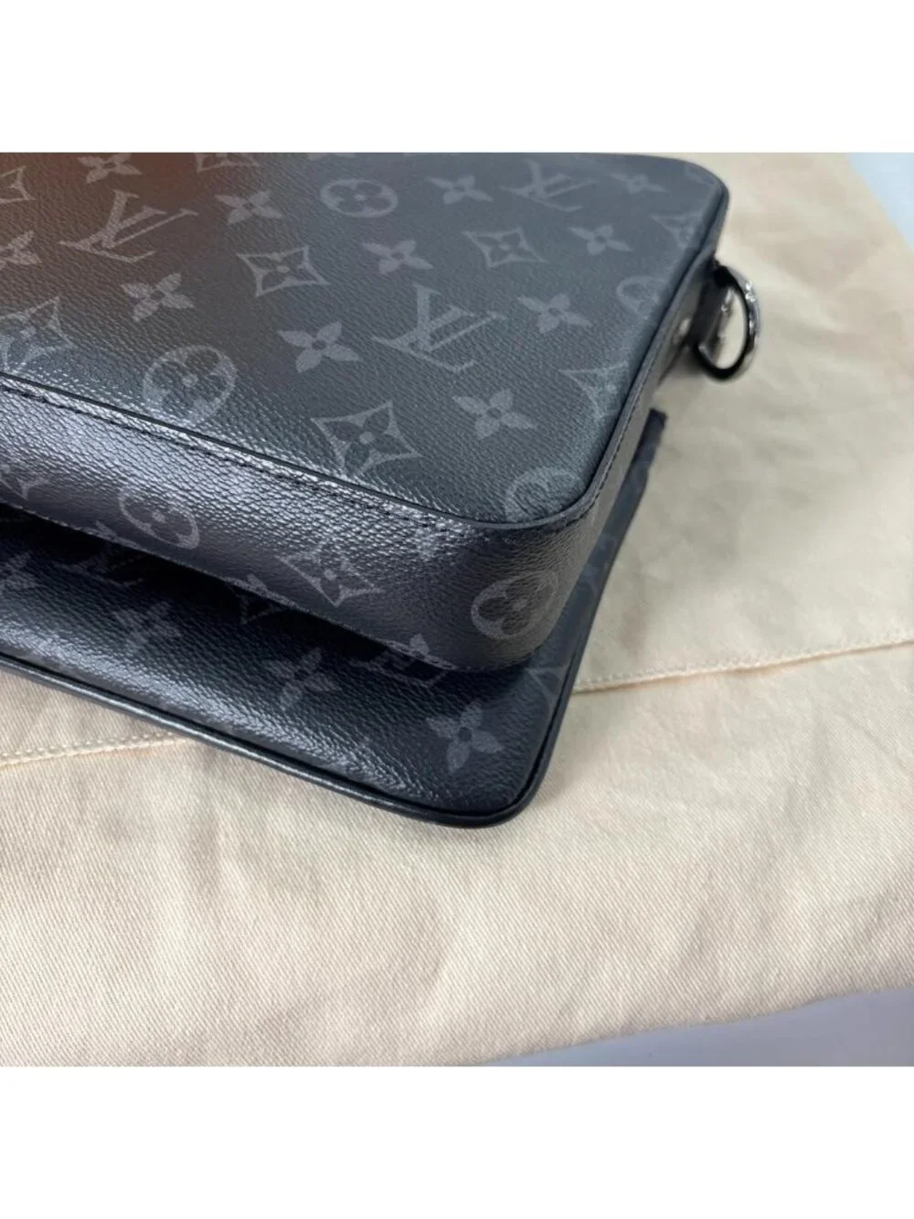Louis Vuitton this authentic