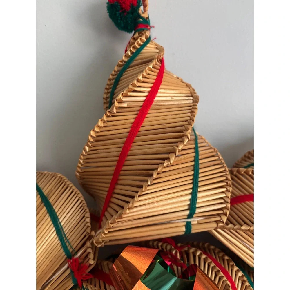 Unbranded handcrafted straw