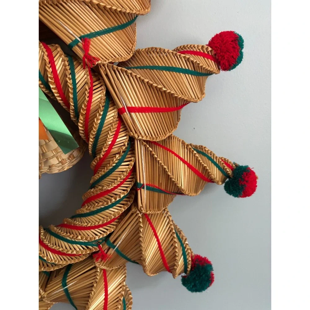 Unbranded handcrafted straw