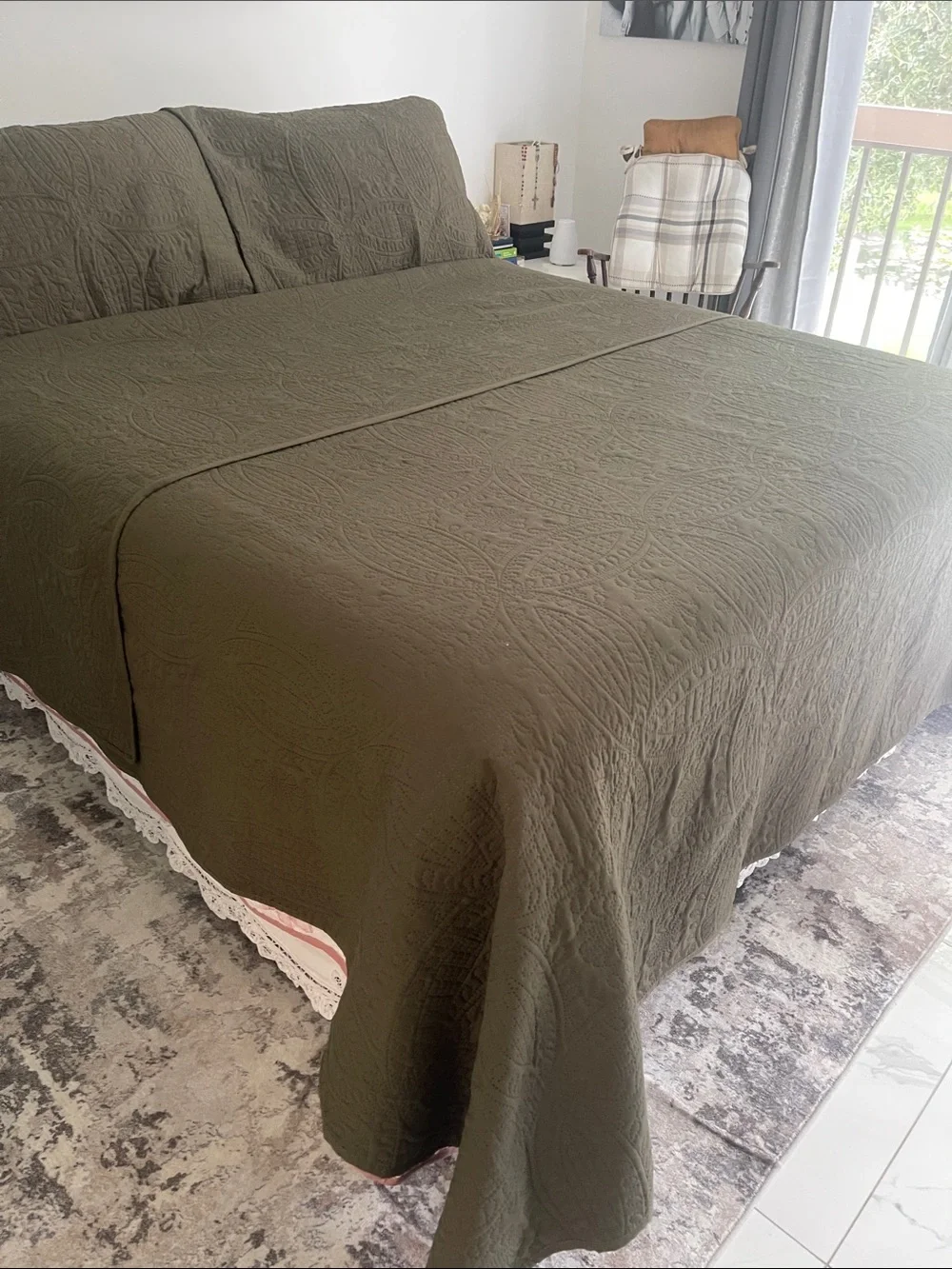 SHEIN Olive Green Edredón