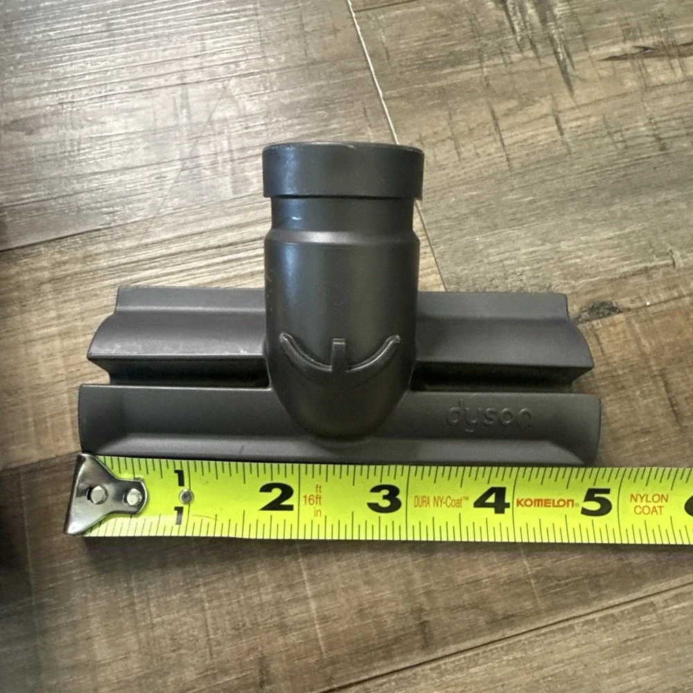 Dyson vacuum attachments