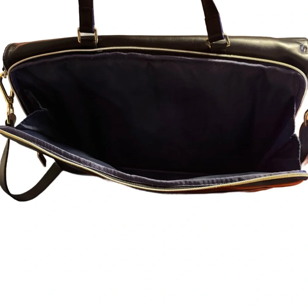 Reaction Kenneth Cole kenneth cole