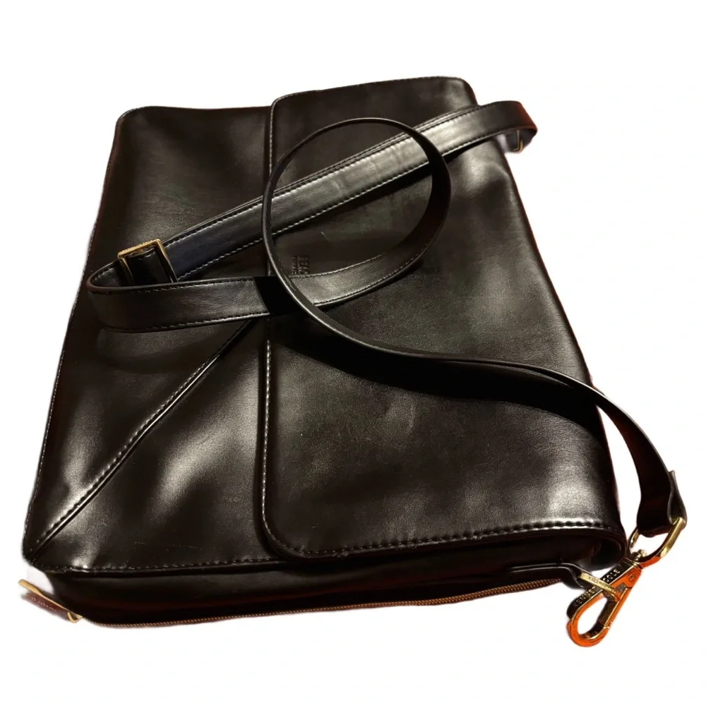 Reaction Kenneth Cole kenneth cole