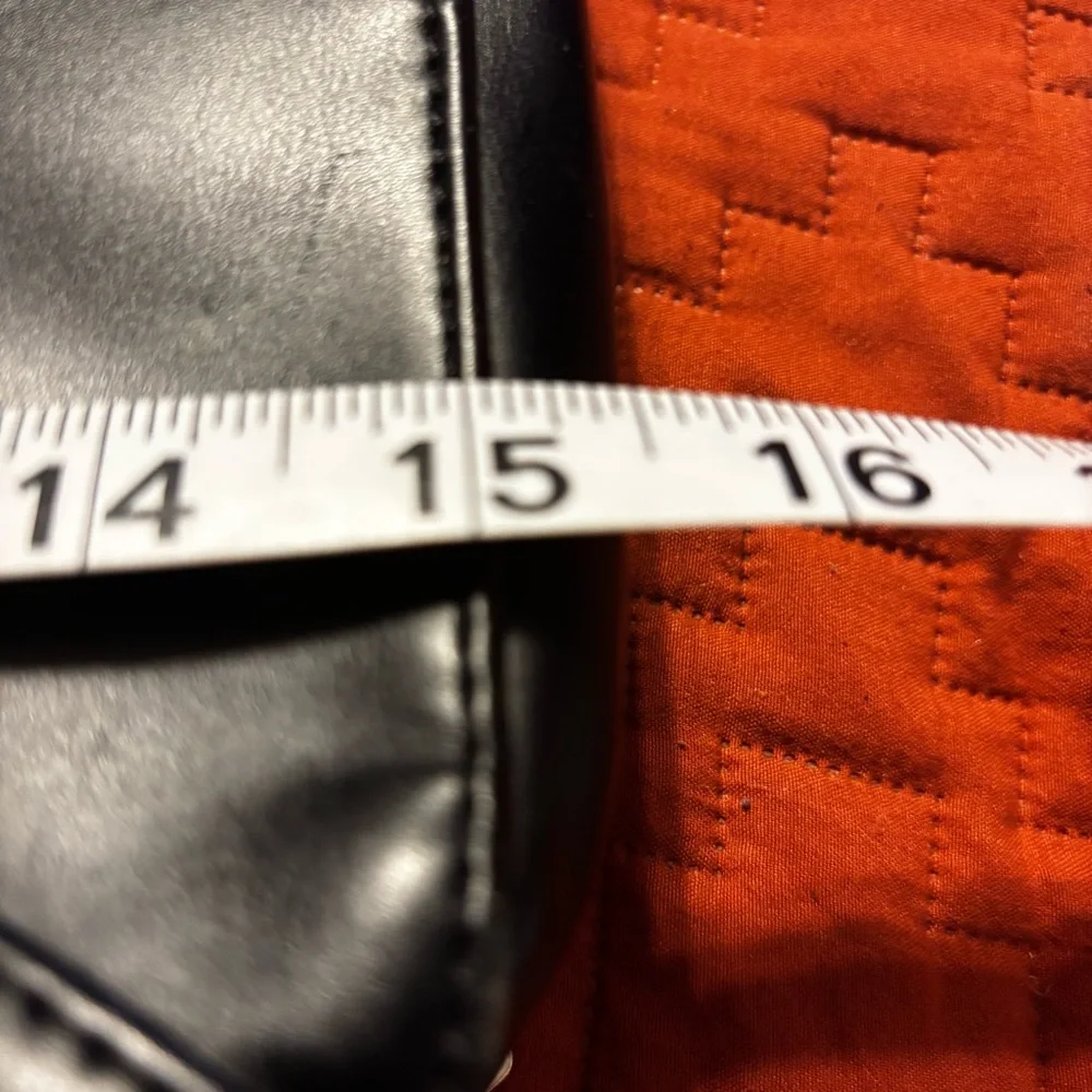 Reaction Kenneth Cole kenneth cole