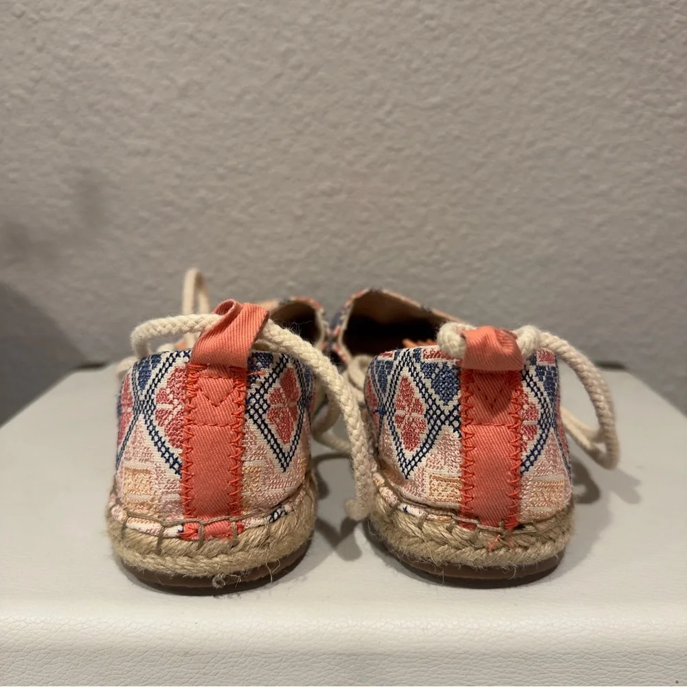 Toms spring espadrilles