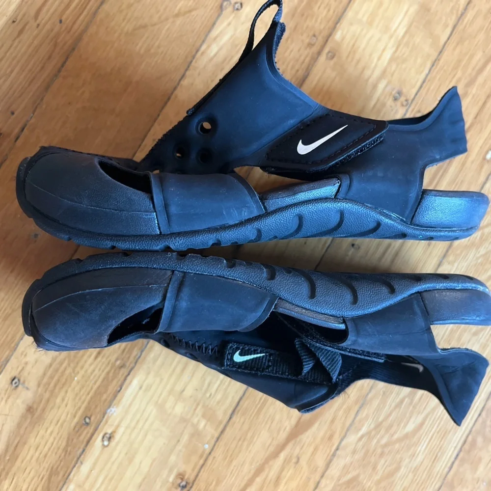 Nike european 28
