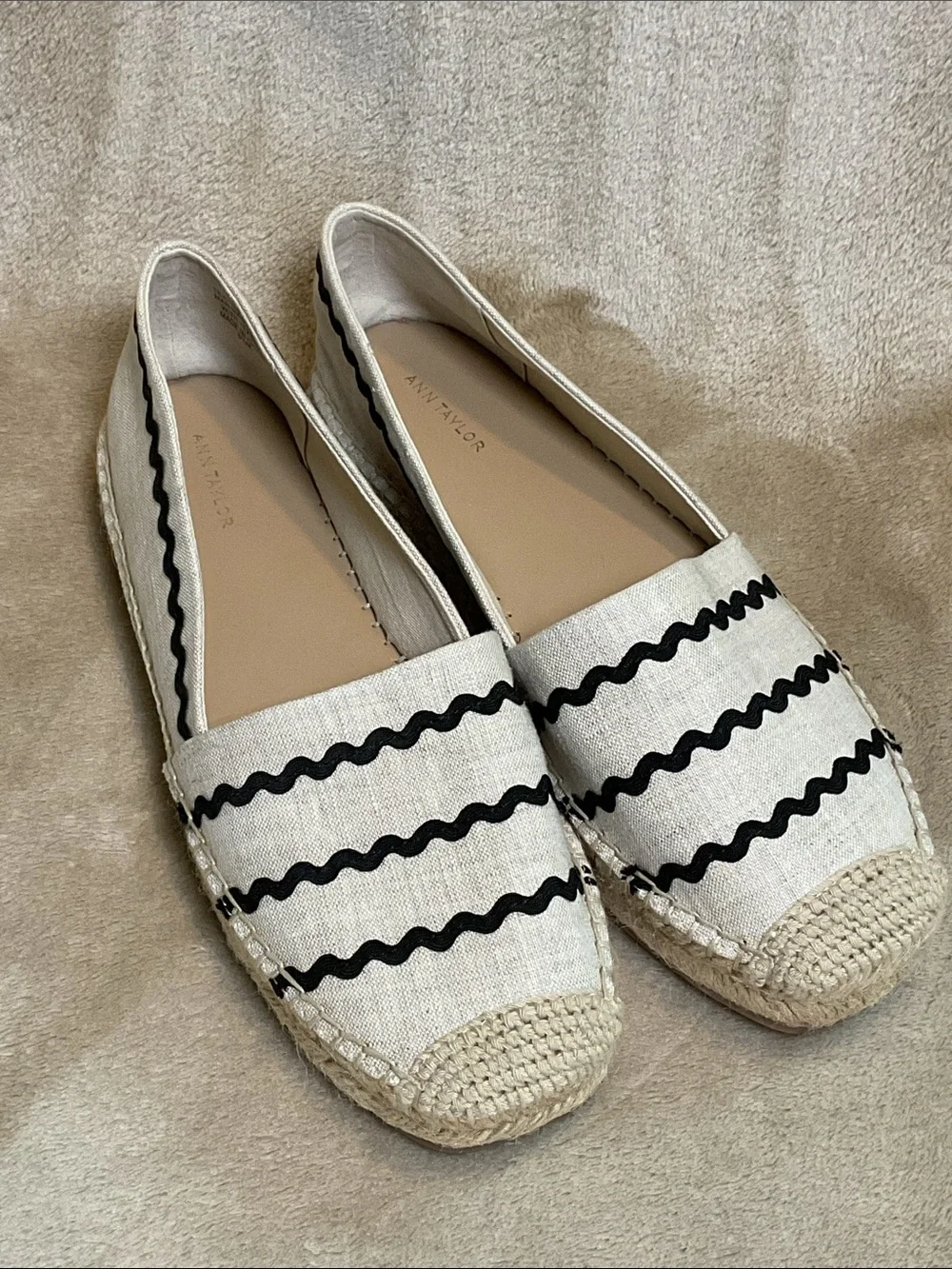Ann Taylor classic espadrille