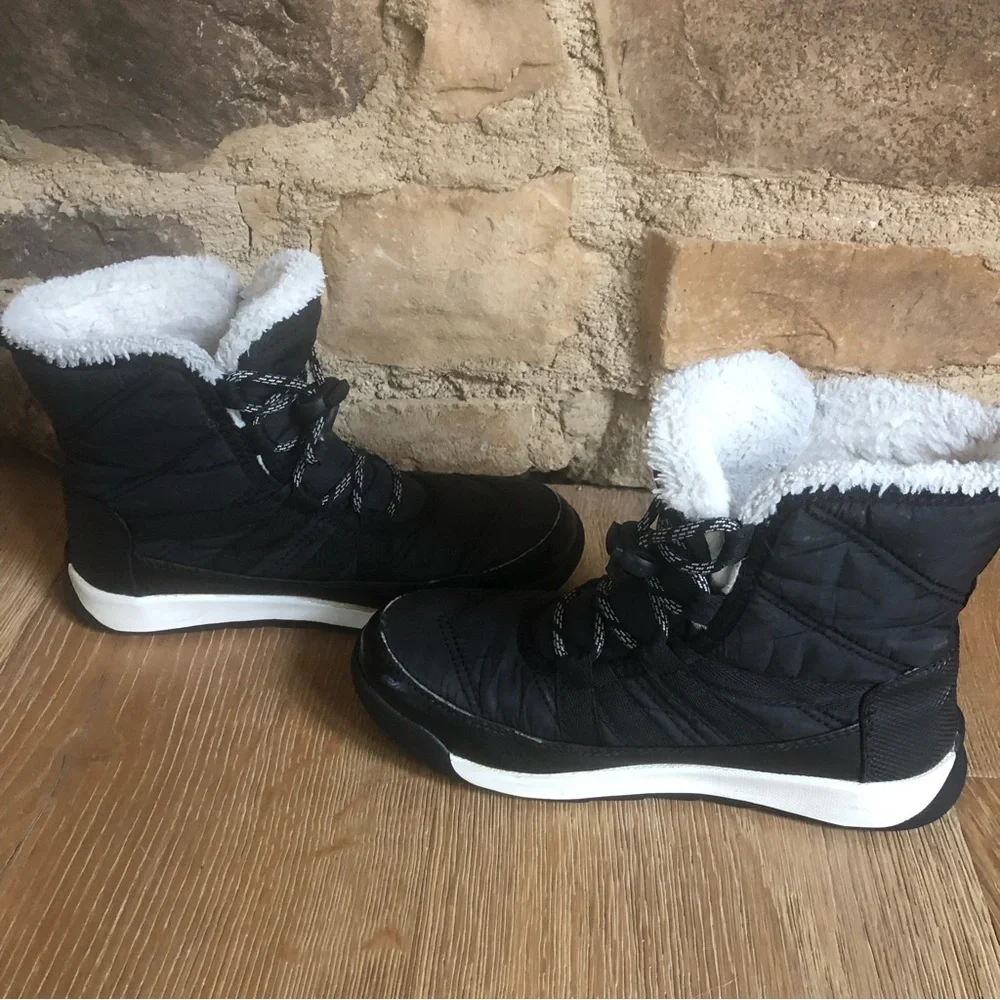 Sorel still lot