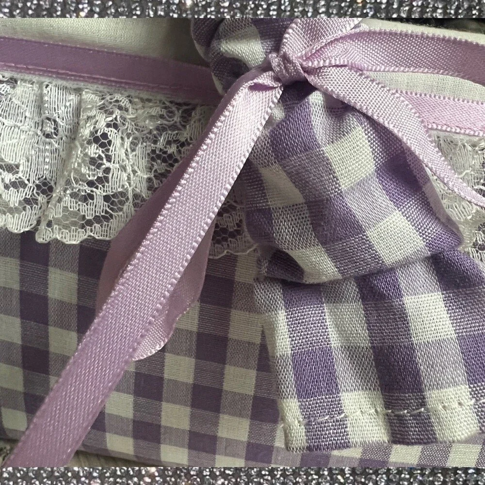 N/A picnic basket